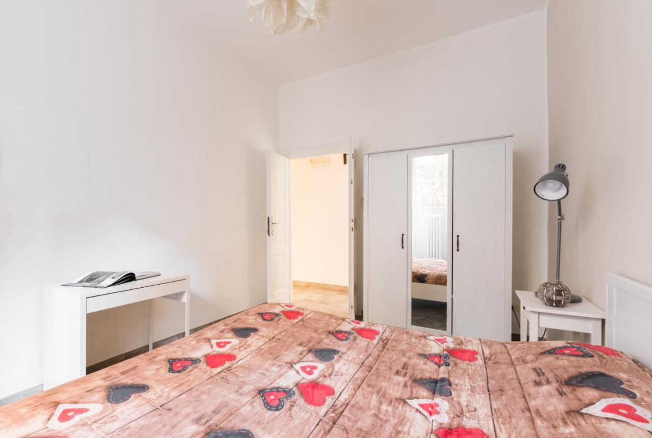 Apartament Domus Maximo Rzym Zewnętrze zdjęcie