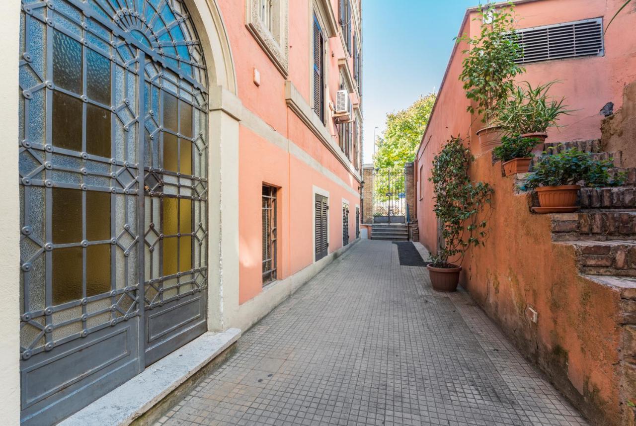 Apartament Domus Maximo Rzym Zewnętrze zdjęcie